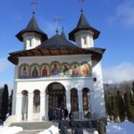 Manastirea Sihastria (1)